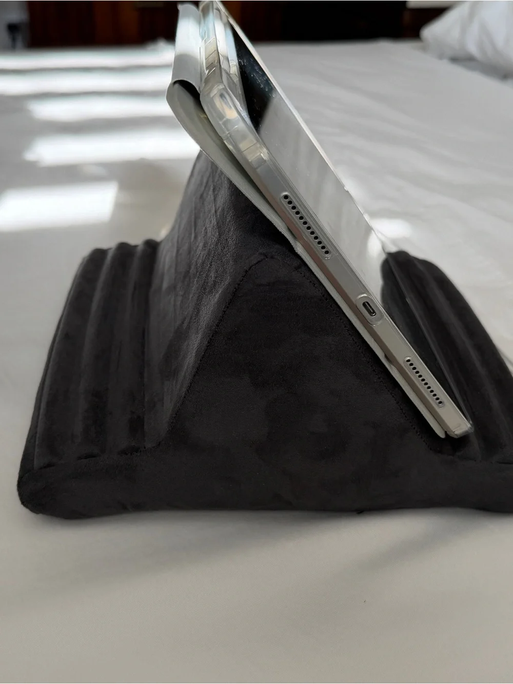 Tablet/ Cellphone Lap Pillow Stand - Home Accents